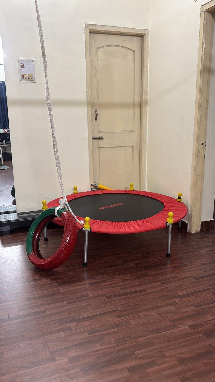 Happiness physiotherapy clinic space
